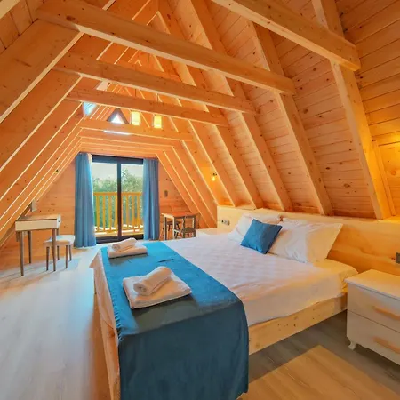 Hotel Oeluedeniz Larin *